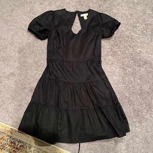 Black short sleeve mini dress